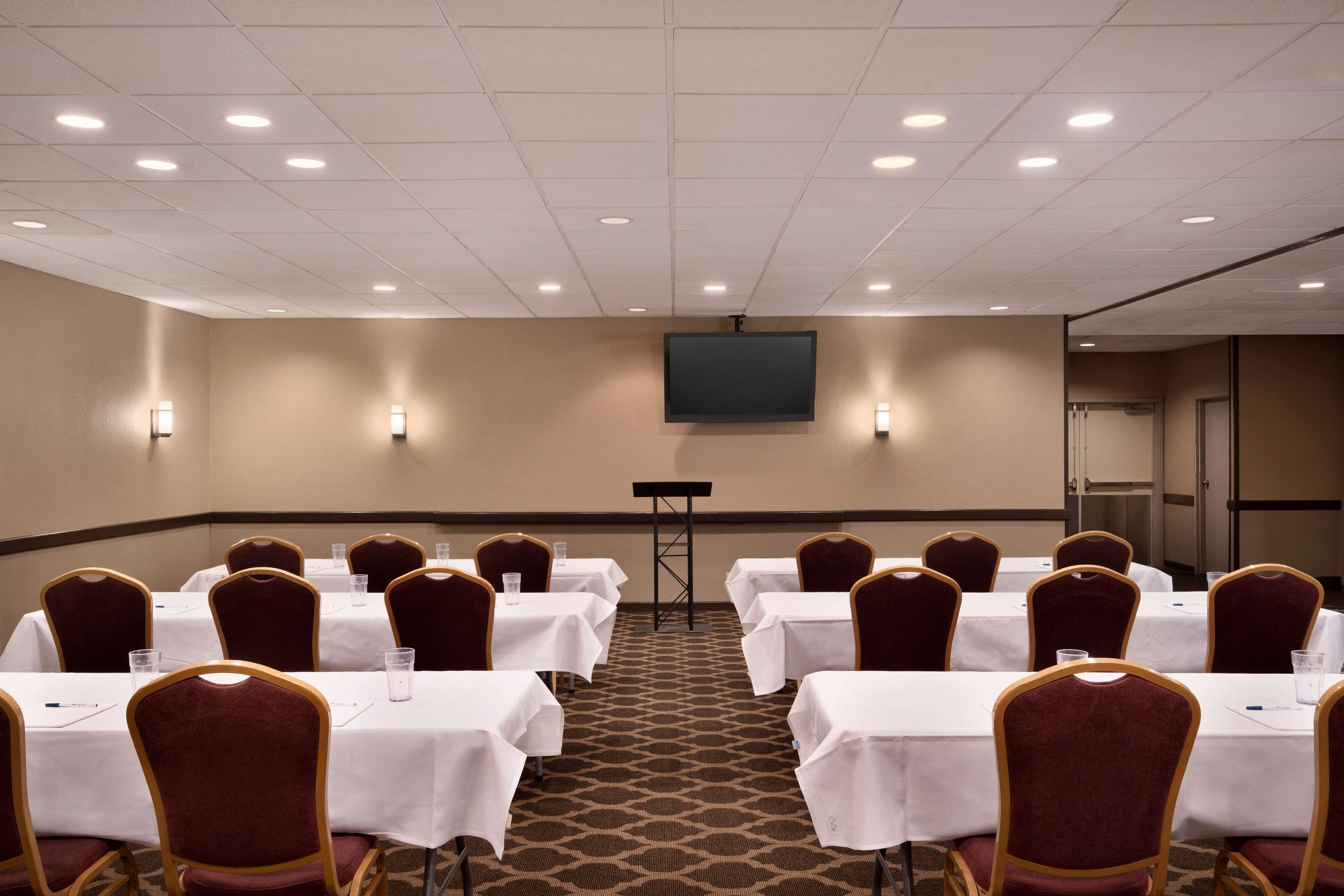 Hotel Baymont By Wyndham Culpeper Exterior foto